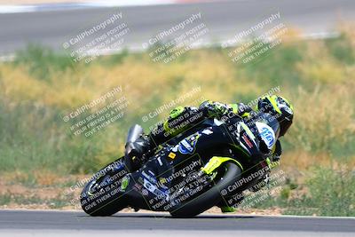 media/Apr-30-2023-CRA (Sun) [[020fcf5d43]]/Race 2-600 Expert Supersport/